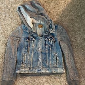 Jean Jacket/Sweatshirt